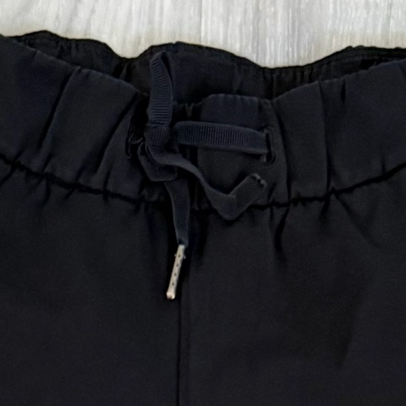 Lululemon On the Fly 7/8 Pant – Black – Size 2 - Picture 10 of 10